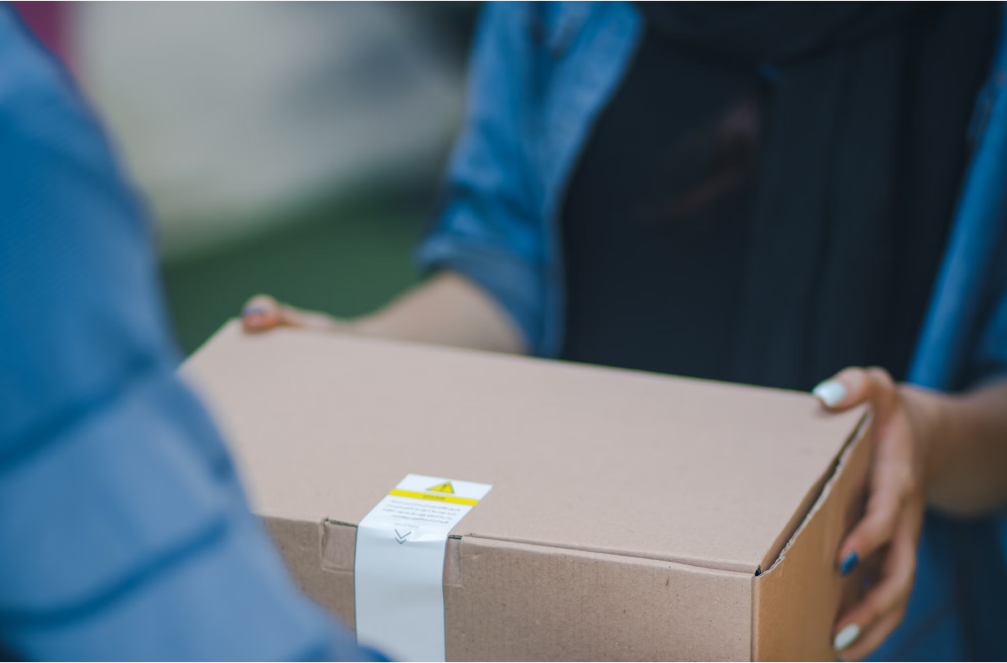 Delivery and returns