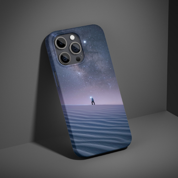 "A stranger" - Fertige individuelle Dual-Layer-Hülle für das iPhone