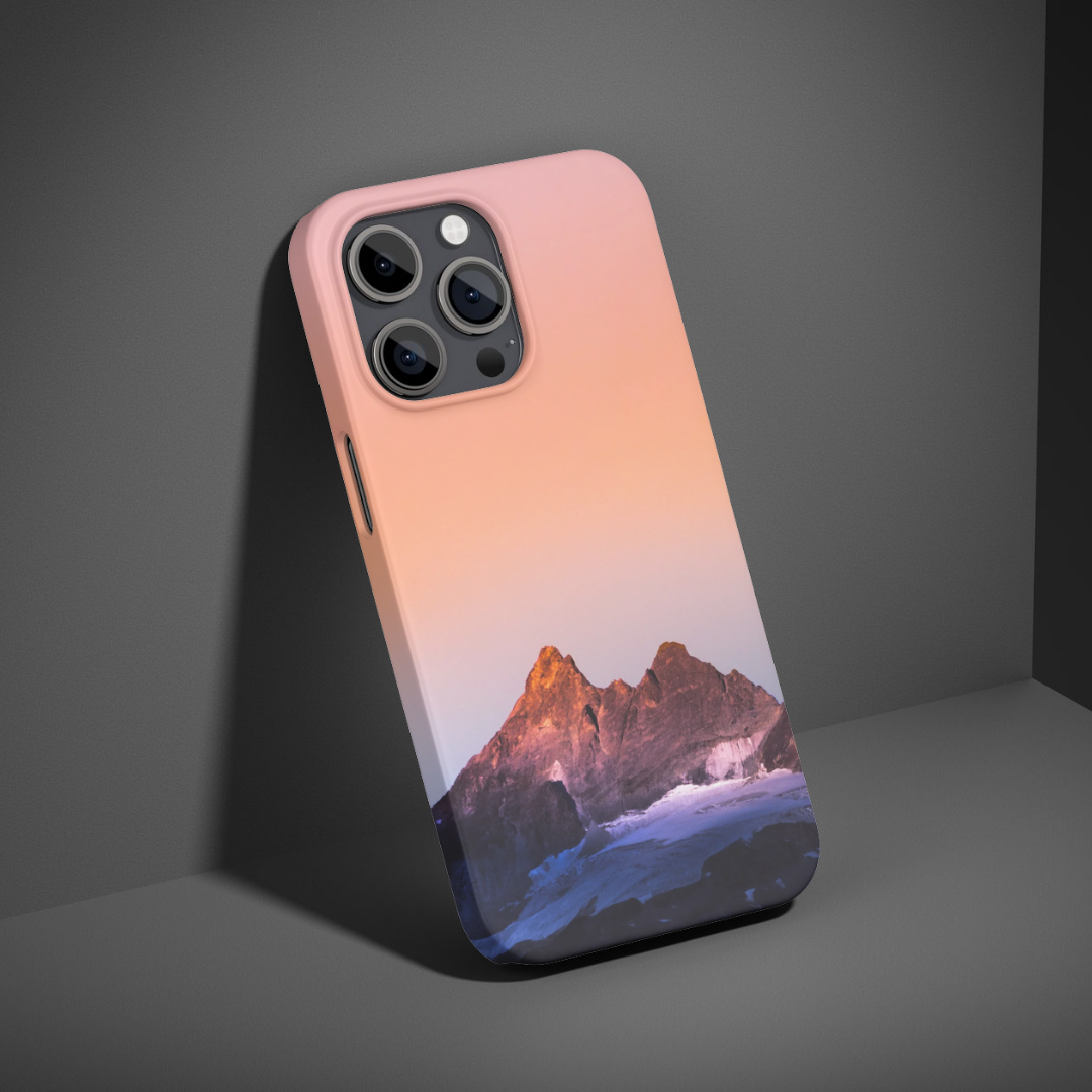 "Sunset in the mountains" - Fertige individuelle Dual-Layer-Hülle für das iPhone